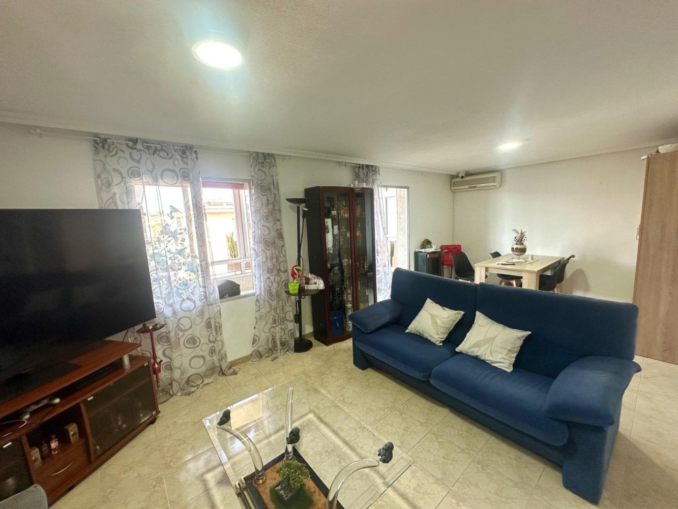 89m² appartement à vendre à Alicante, Valencian Community, Spain № 370057