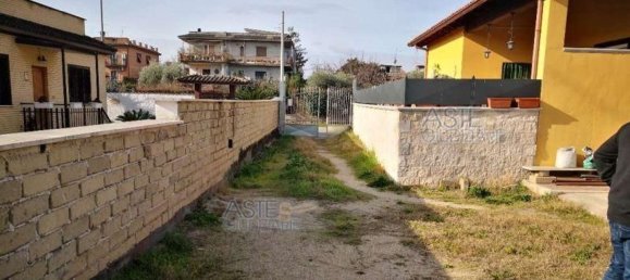 3غرفة شقة في Rome, Italy رقم 27200 4