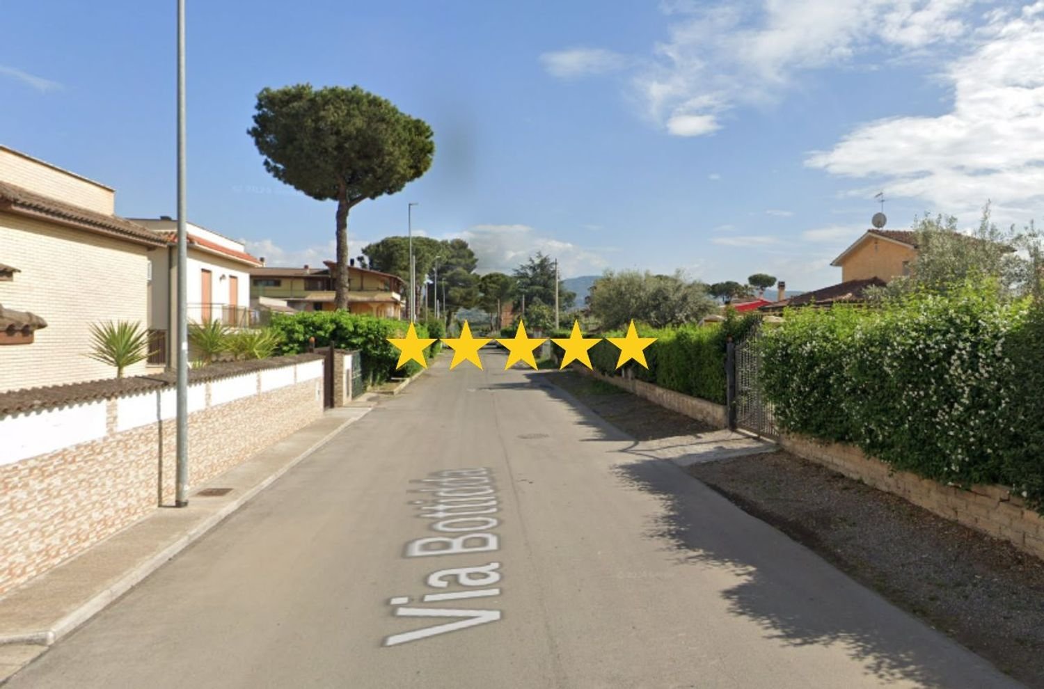 3غرفة شقة في Rome, Italy رقم 27200