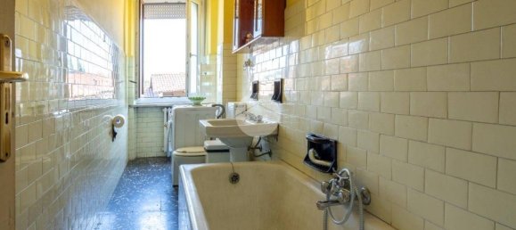 2 bedrooms Apartment in Chieri, Italy No. 259796 18