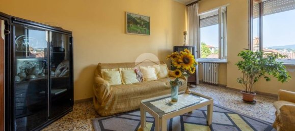 2 bedrooms Apartment in Chieri, Italy No. 259796 2