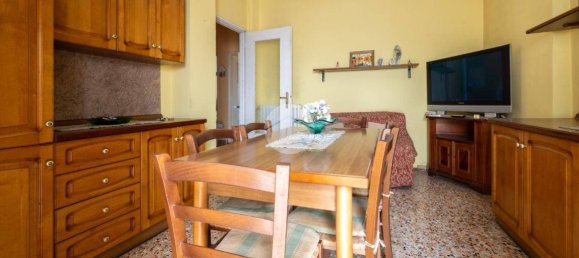 2 bedrooms Apartment in Chieri, Italy No. 259796 6