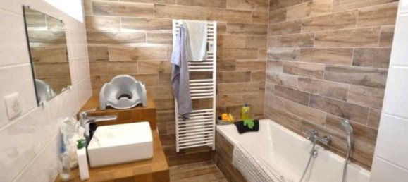 Дом с 5 спальнями в Порт-Сент-Фуа-э-Поншап, Франция № 191327 13