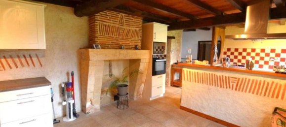 Дом с 5 спальнями в Порт-Сент-Фуа-э-Поншап, Франция № 191327 10