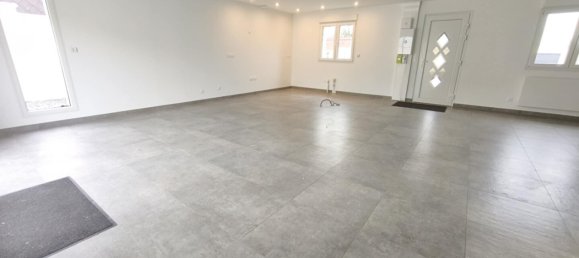 4 bedrooms House in Bruay-sur-l'Escaut, France No. 158158 3