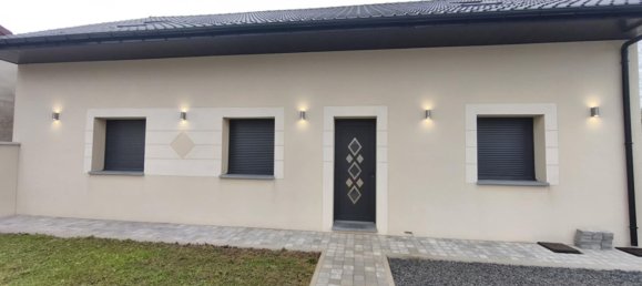 4 bedrooms House in Bruay-sur-l'Escaut, France No. 158158 2