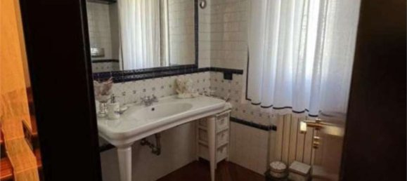 Квартира с 4 комнатами в Падерно Дуньяно, Италия № 14033 16