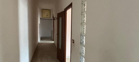 Apartamento de 2 habitaciónes en Montesarchio, Italy No. 227004 6