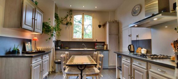 6 Schlafzimmer Haus in La Ferte-Bernard, France, Nr. 200776 11