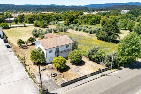 4 غرف نوم منزل في Lousa, Portugal رقم 181912