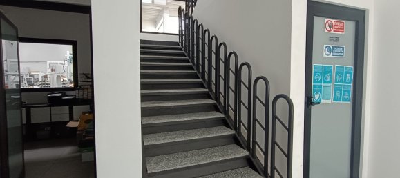 مستودع في Modugno, Italy 1000متر مربع رقم 288652 22