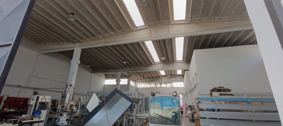 مستودع في Modugno, Italy 1000متر مربع رقم 288652 8