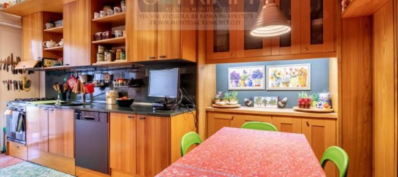 6 rooms Apartment in Rome, Italy No. 20206 17