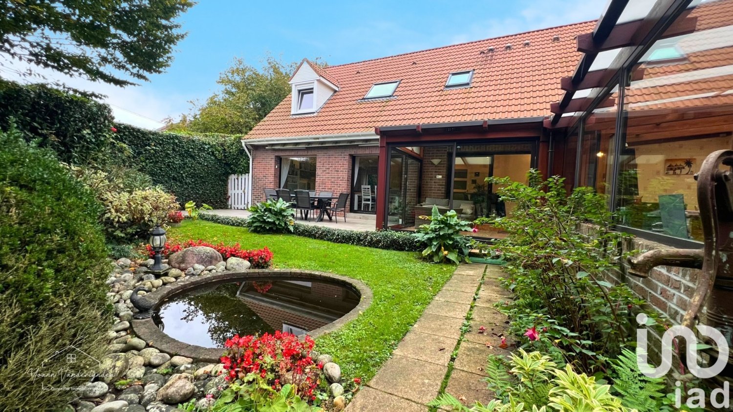 4 bedrooms House in Merville, France No. 243630