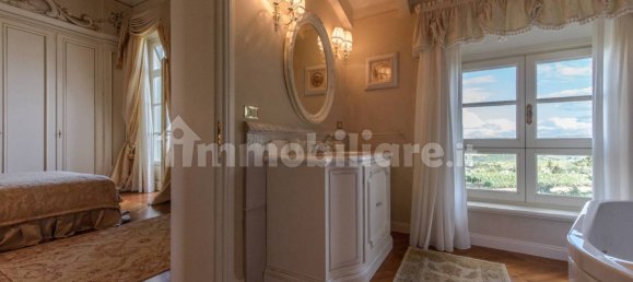 4 bedrooms Villa in Montespertoli, Italy No. 189721 17