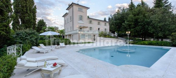 4 bedrooms Villa in Montespertoli, Italy No. 189721 8
