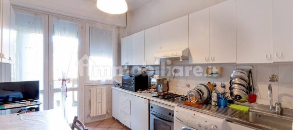 2 bedrooms Apartment in Bologna, Italy No. 315792 2
