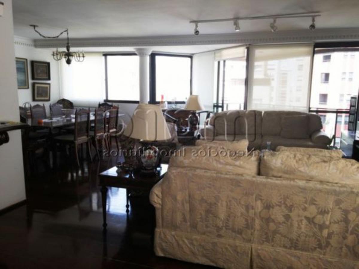 Дом с 4 спальнями в Сан-Паулу, Бразилия № 452206