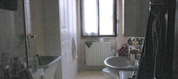 3 rooms Apartment in Voghera, Italy No. 182267 5