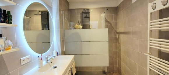 2 bedrooms Apartment in La Ciotat, France No. 279071 5