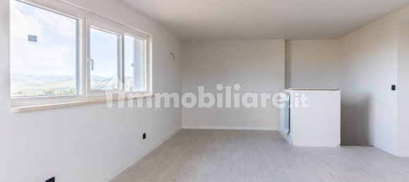 2 Schlafzimmer Wohnung in Gallicano nel Lazio, Italy, Nr. 61444 13