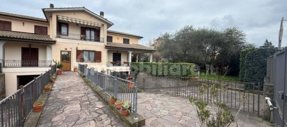 2 Schlafzimmer Haus in Capodimonte, Italy, Nr. 162270 21
