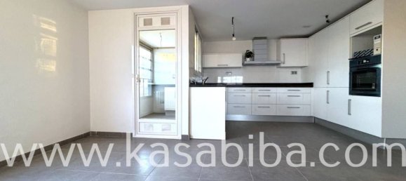 3 Schlafzimmer Wohnung in Manises, Spain, Nr. 69887 9