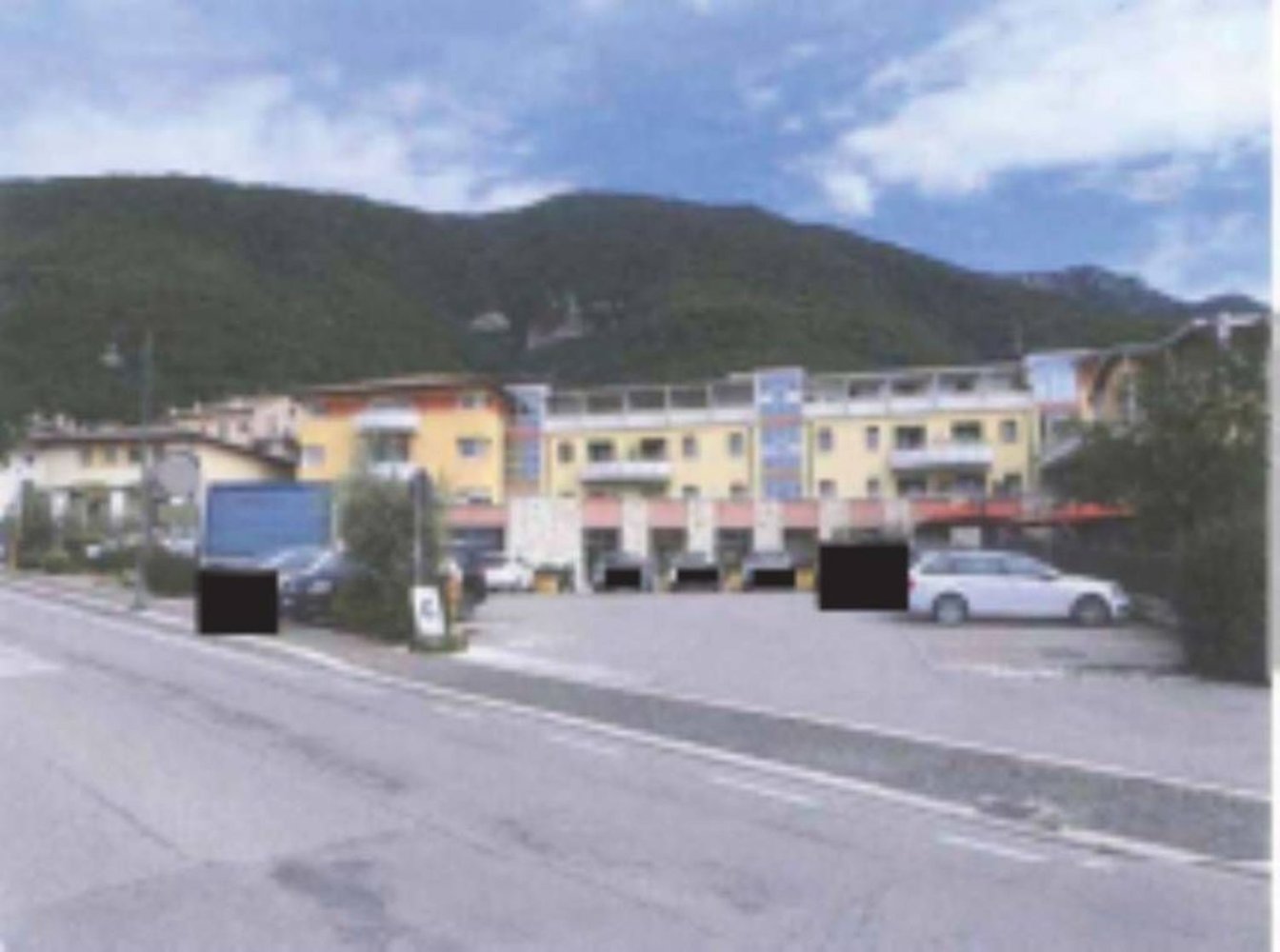 Gewerbliche Immobilie in Borso del Grappa, Italy 302m², Nr. 208364