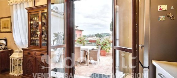 2-salle Appartement à Senigallia, Italy No. 37568 21