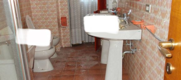 4 rooms Apartment in Sesto San Giovanni, Italy No. 151717 7