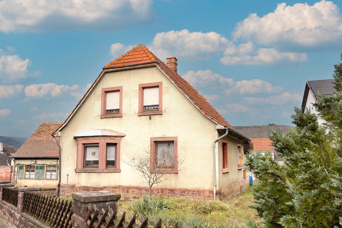4 rooms House in Miltenberg, Germany No. 200748