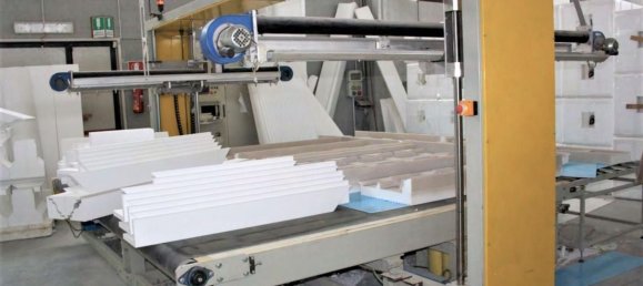 1260m² Warehouse in Ariano Irpino, Italy No. 84405 19