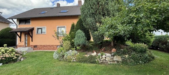 8 rooms Townhouse in Schwandorf, Germany No. 322035 2