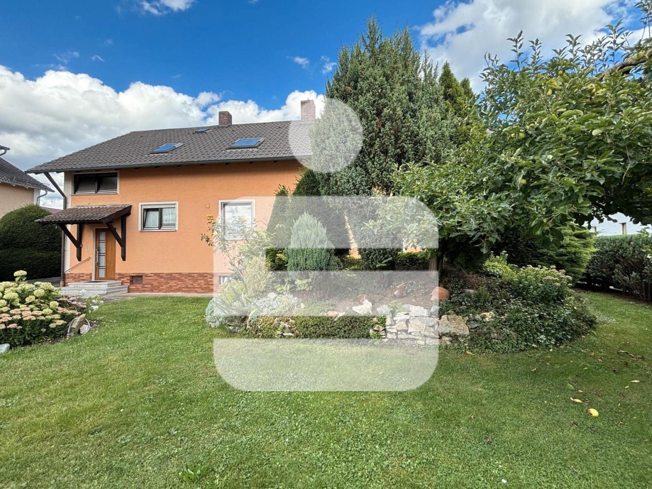 8غرفة تاون هاوس في Schwandorf, Germany رقم 322035