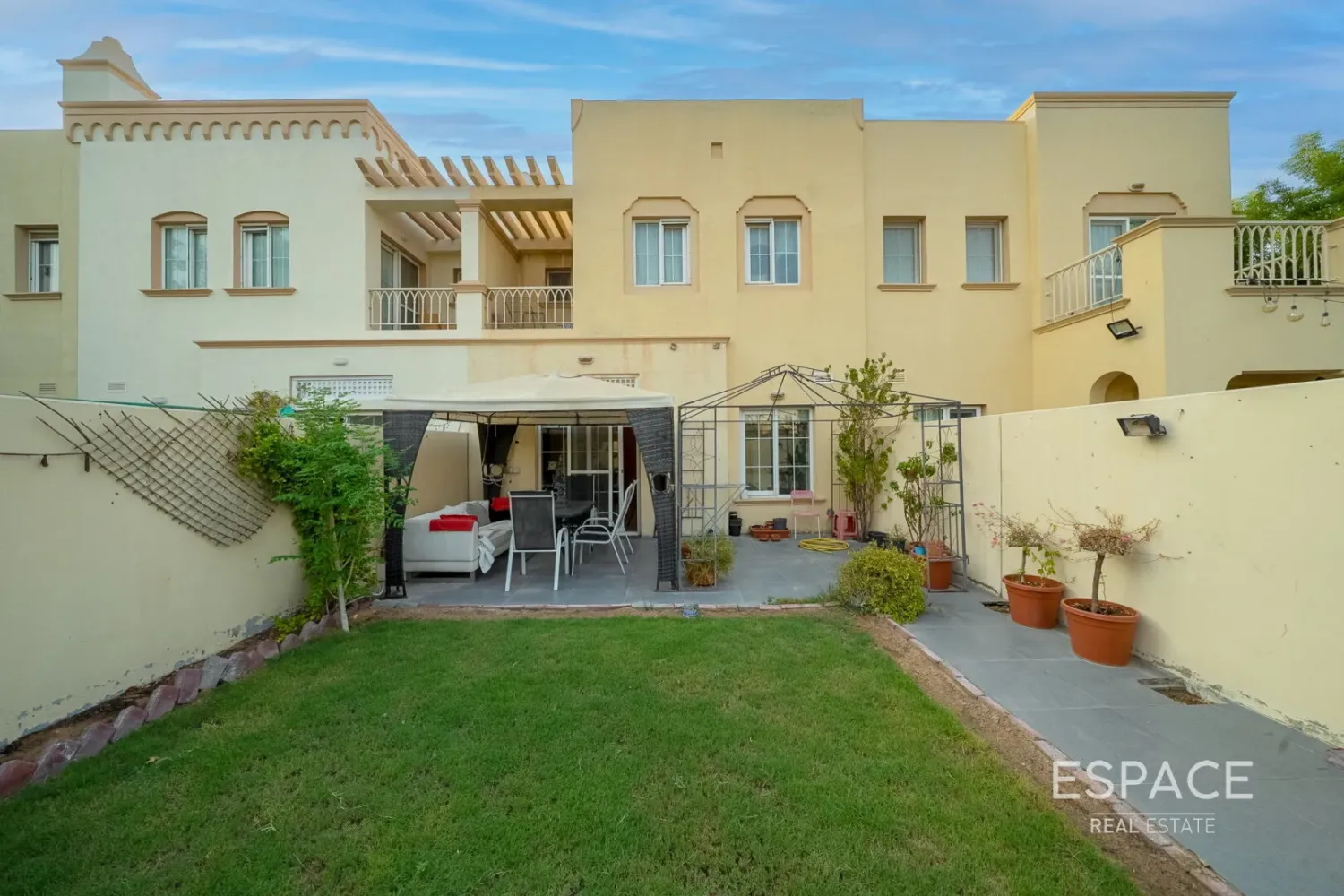 2 bedrooms Villa for sale in The Springs, Dubai, UAE № 105898