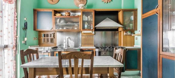 4-Zimmer Villa in Milan, Italy, Nr. 263928 27