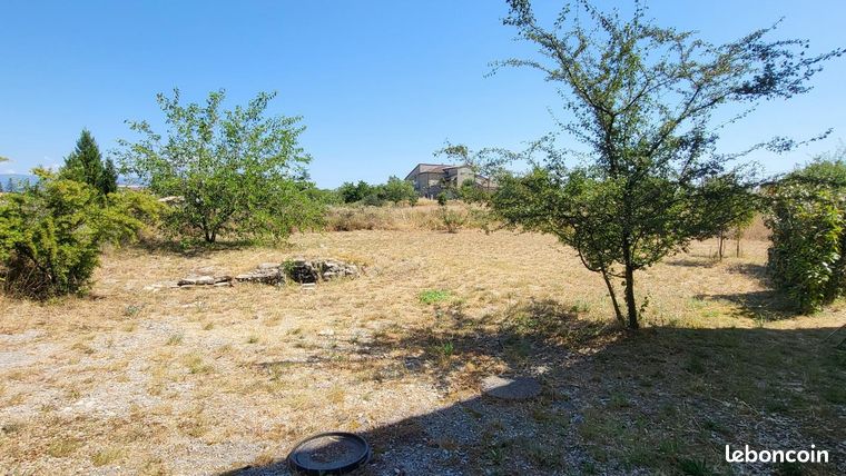 Villa de 3 dormitorios en Lablachere, France No. 305706