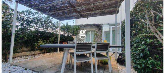 3 rooms Apartment in Salerno, Italy No. 14807 10