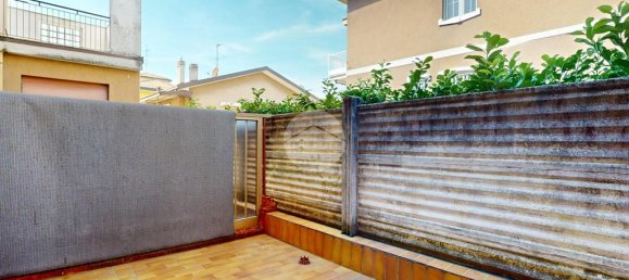 3 bedrooms Apartment in Seregno, Italy No. 378881 20