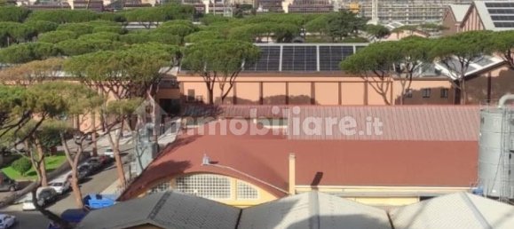 3 rooms Apartment in Rome, Italy No. 39873 27