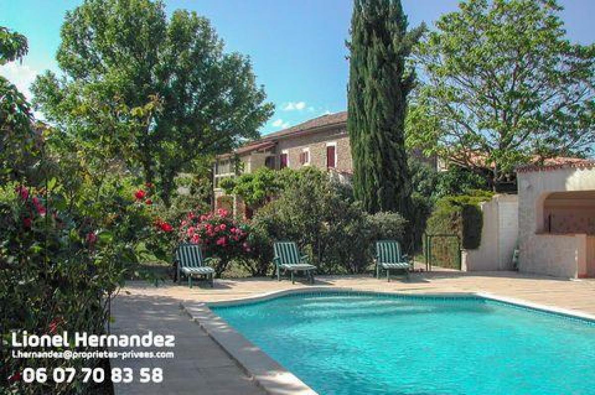 6 bedrooms House in Ales, France No. 33555