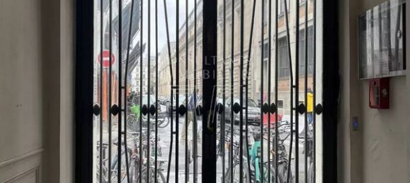 3 Schlafzimmer Wohnung in Paris, France, Nr. 363266 9