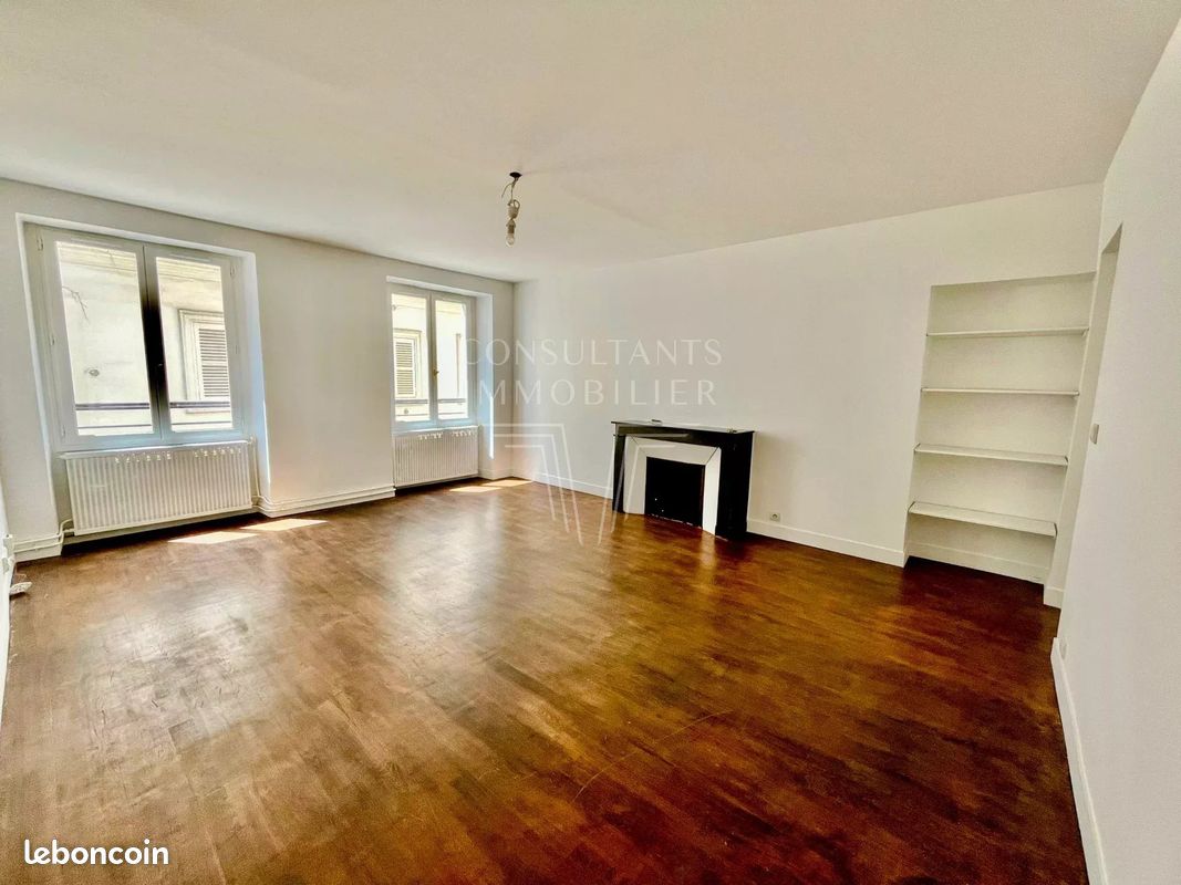 3 Schlafzimmer Wohnung in Paris, France, Nr. 363266