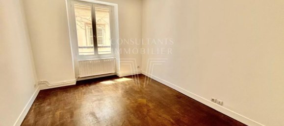 3 Schlafzimmer Wohnung in Paris, France, Nr. 363266 3