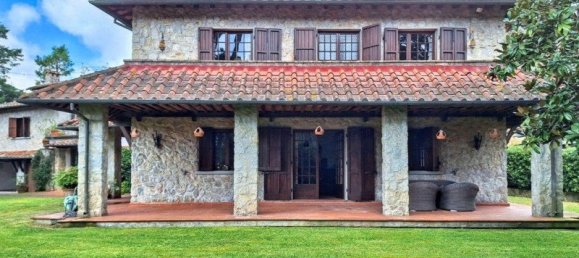 3 غرف نوم فيلا في Camaiore, Italy رقم 264809 3