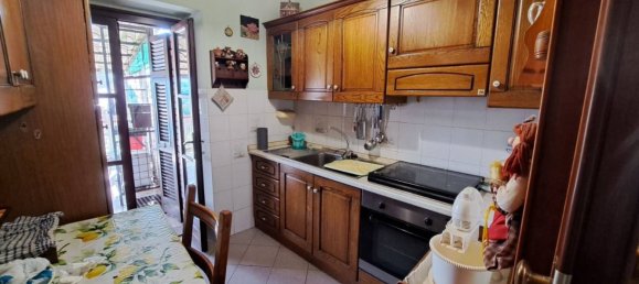 2 bedrooms House in Licciana Nardi, Italy No. 274189 4