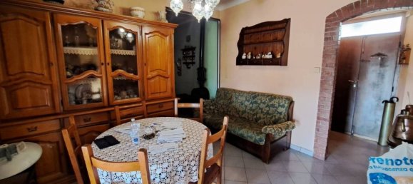 2 bedrooms House in Licciana Nardi, Italy No. 274189 7