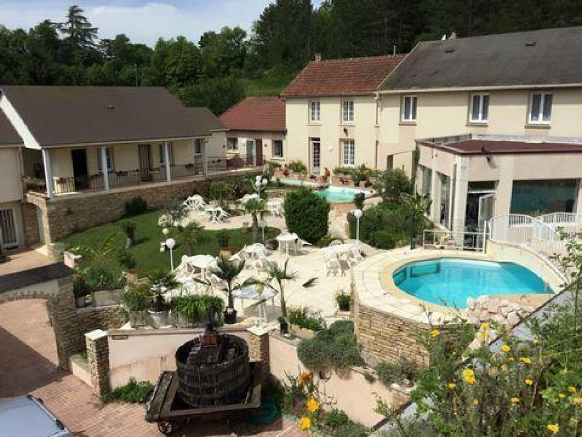 Fábrica em Beaune, France 2000 m² N.º 18547