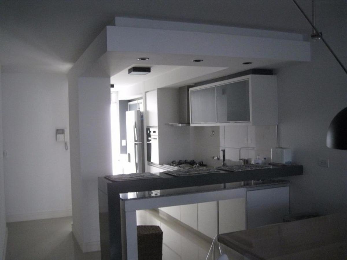 Apartamento de 2 dormitorios en Mar del Plata, Argentina No. 101351