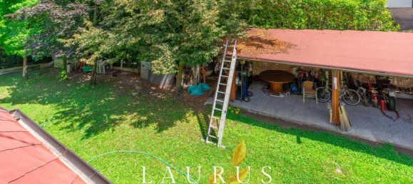 4 Schlafzimmer Villa in Milan, Italy, Nr. 244379 9